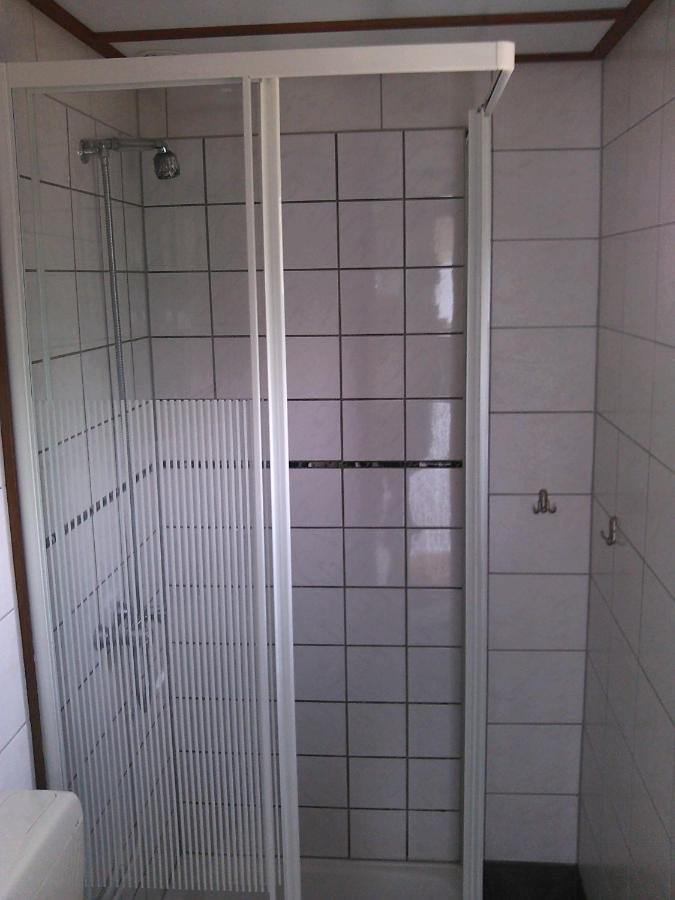 Stacaravanverhuur Kr00N Chalet Ff-5 Воркум Экстерьер фото